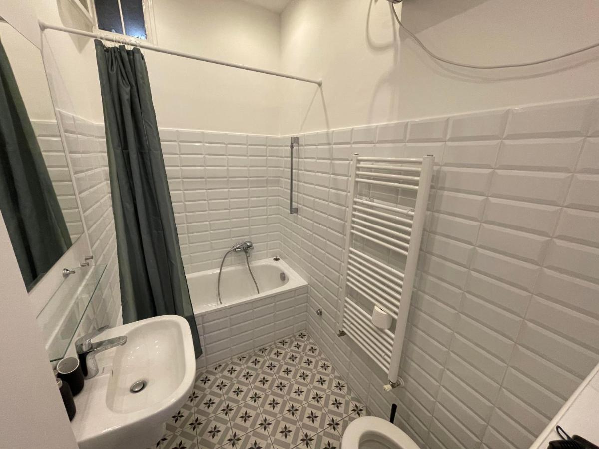 City Center 1, Cozy 2Br In The City Center! Budapest Luaran gambar